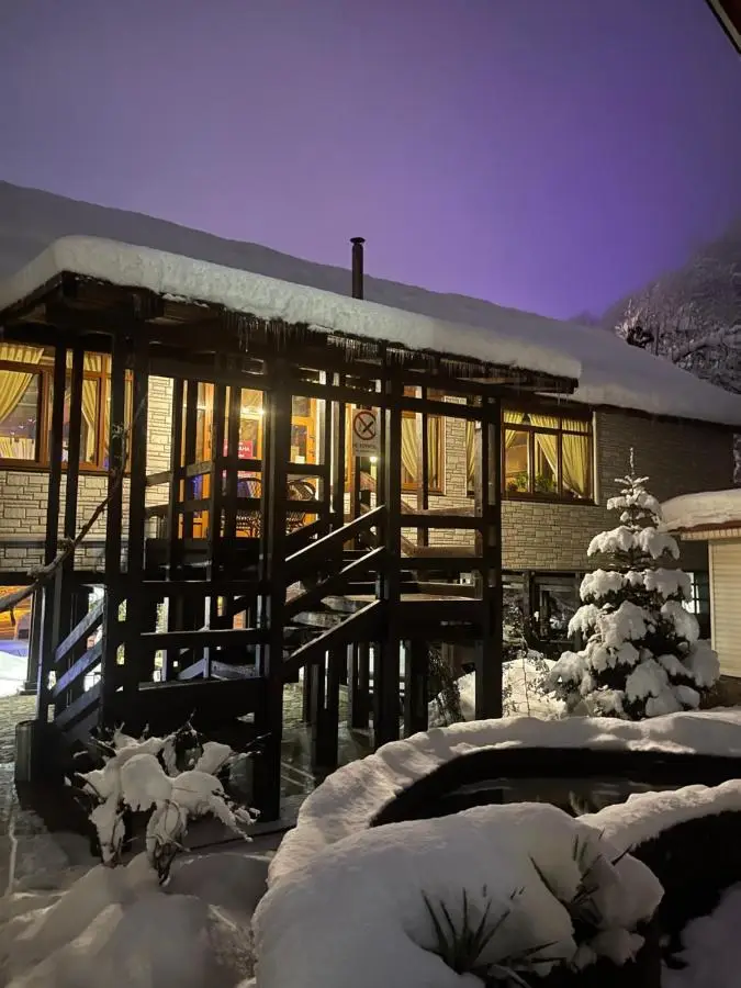 Красная Поляна: Мини-отель ECO-Hause Kastana