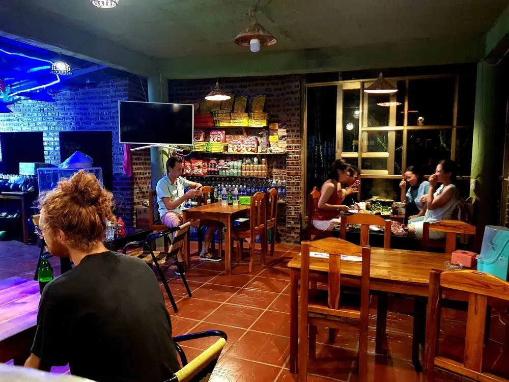 Зявьен: Ninh Binh Bungalow Hostel