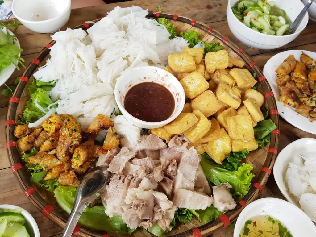 Шапа: Sapa Jungle Pub  Homestay