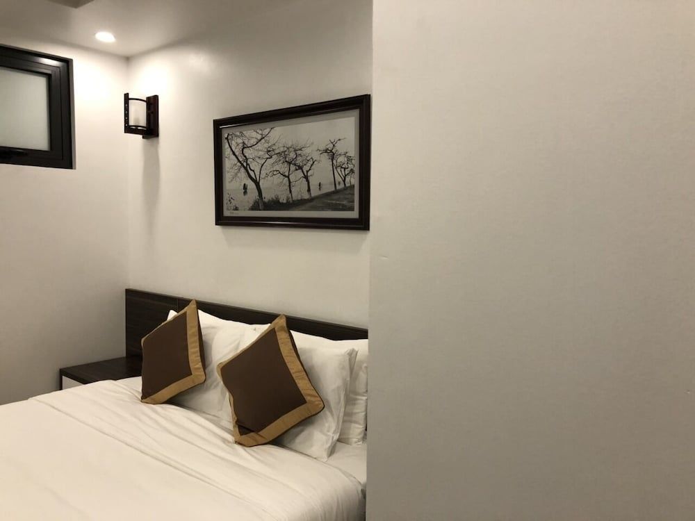 Халонг: Helenhalong Hotel