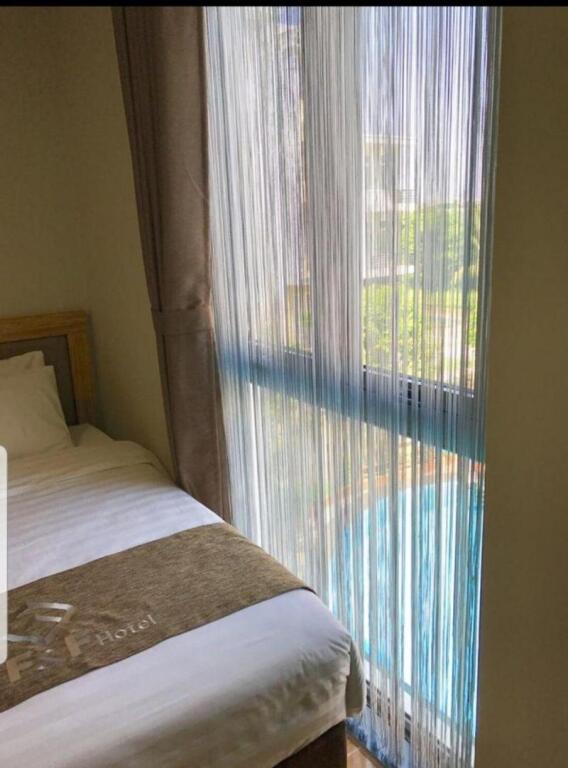 Хайфон: F&F Hotel