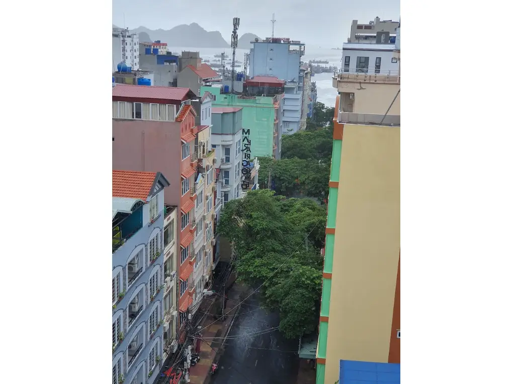 Хайфон: Thailand Hotel