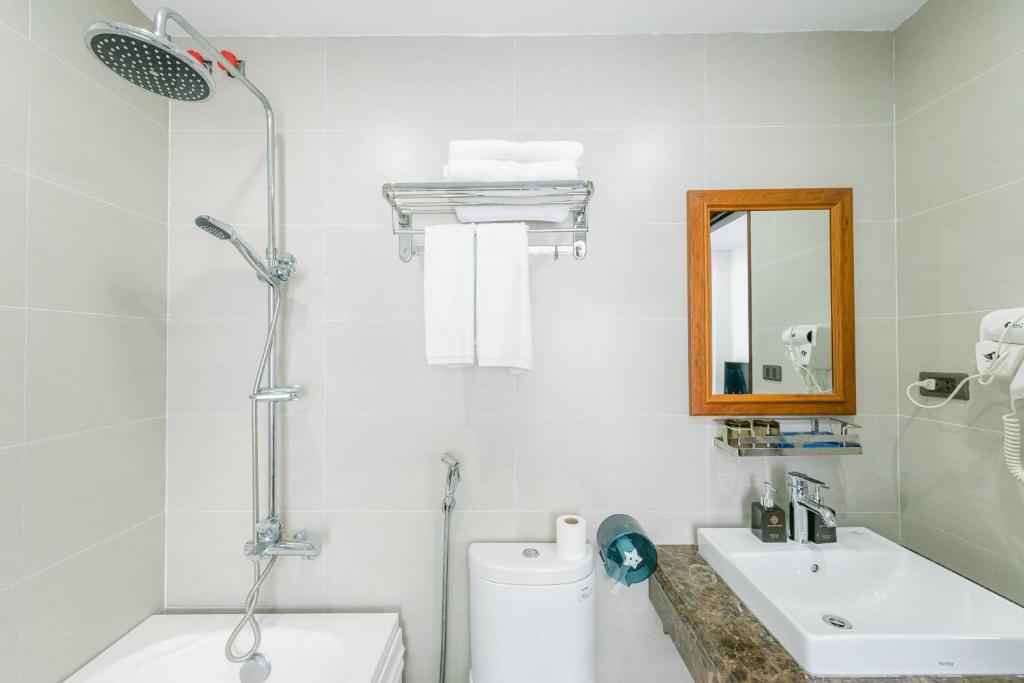 Ханой: New Century Hotel Cau Giay