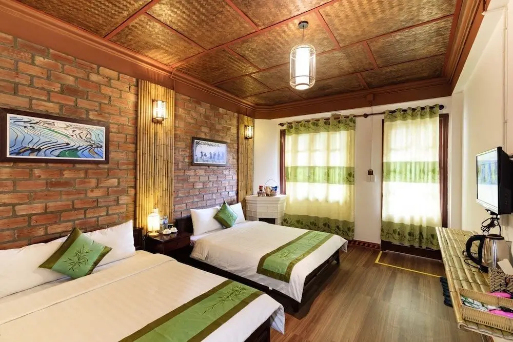 Шапа: Oyo 836 Mangcay House