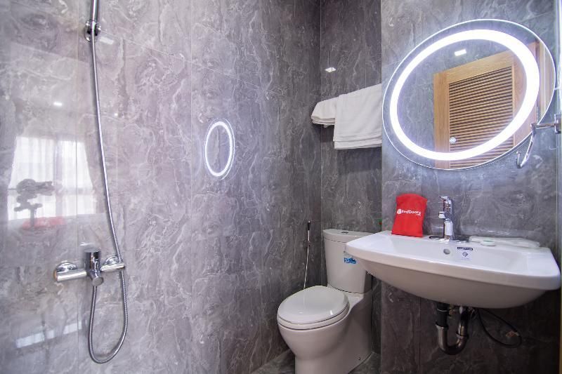 Хошимин: Reddoorz Plus Near Cau Ong Lanh