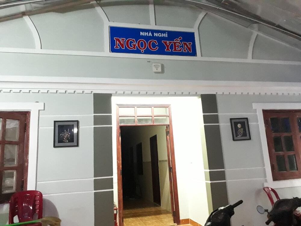 Суен Мок: Nha Nghi Ngoc Yen