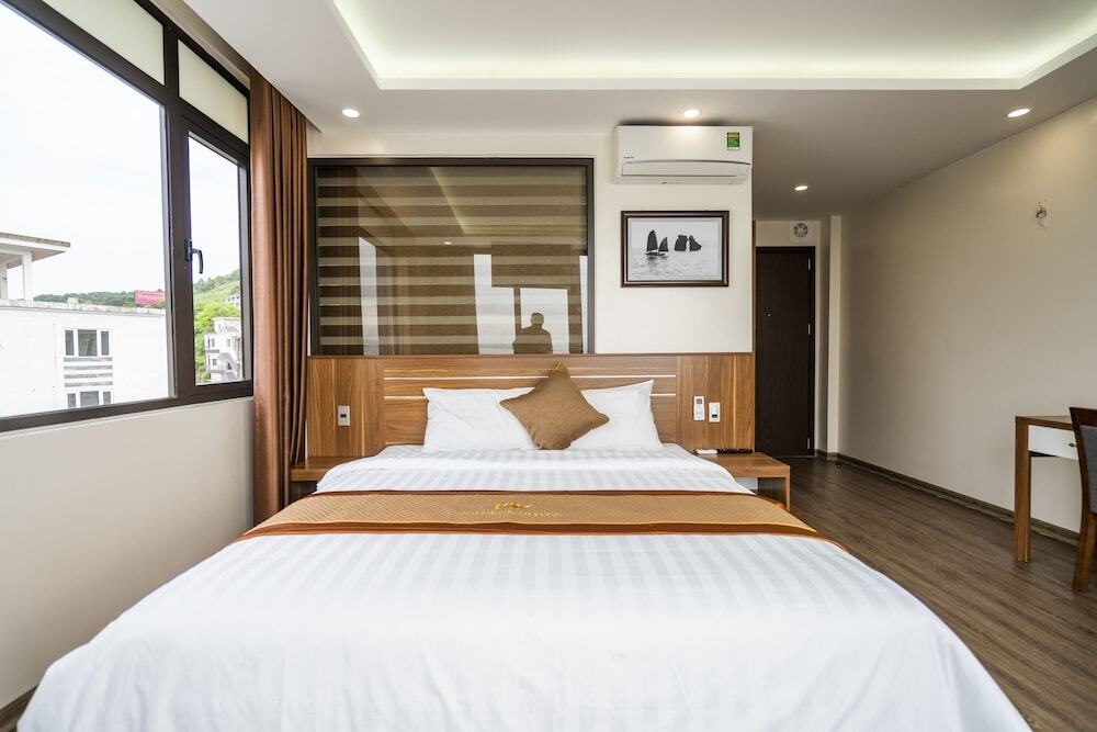 Халонг: Pho Bien Hotel