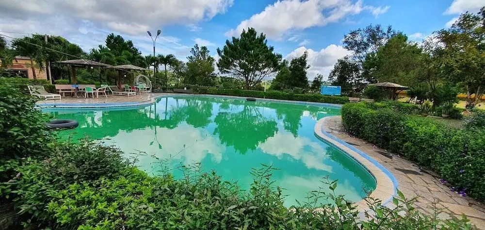 Плейку: Tithonia Homestay