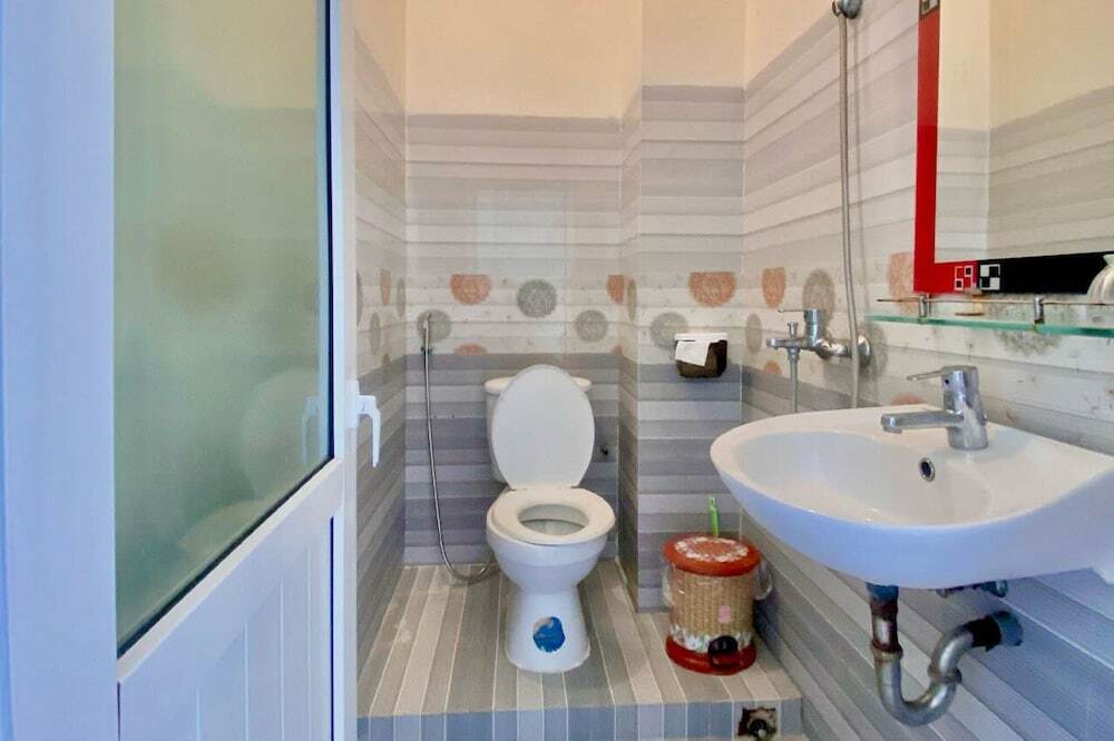 Ан Хи: Hiep Si Hotel