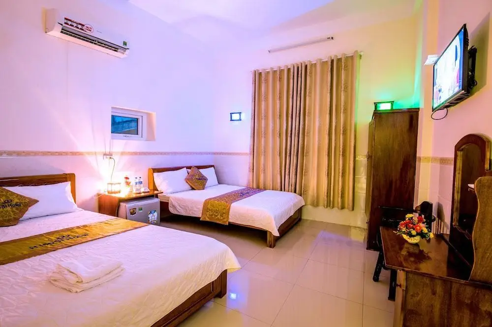 Ан Хи: Hiep Si Hotel
