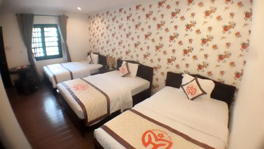 Тан-Мэй-Тай: Van Huong Mai Bungalow