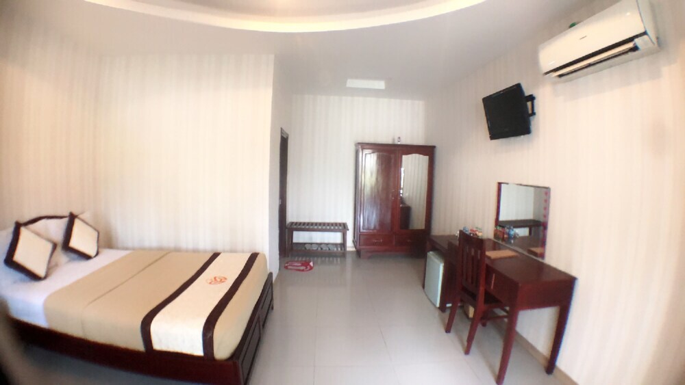 Тан-Мэй-Тай: Van Huong Mai Bungalow
