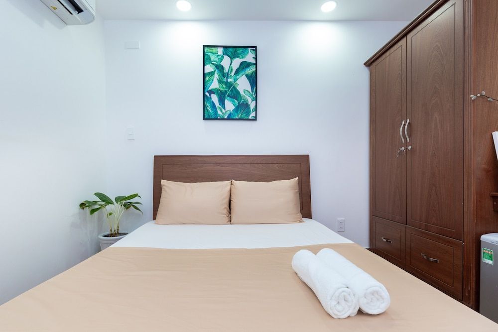 Cozrum Homes Le Thanh Ton — фото 1