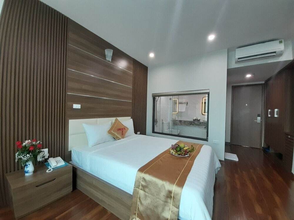Ханам: Omerta hotel