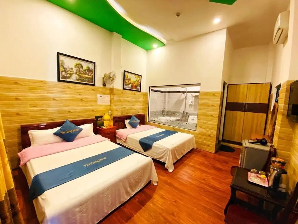 Тамки: Hotel Phi Hung
