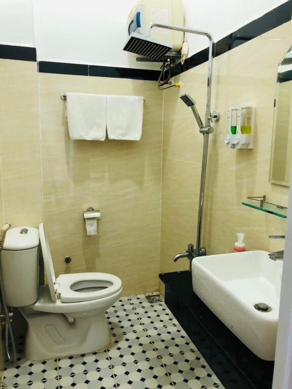 Тамки: Hotel Phi Hung