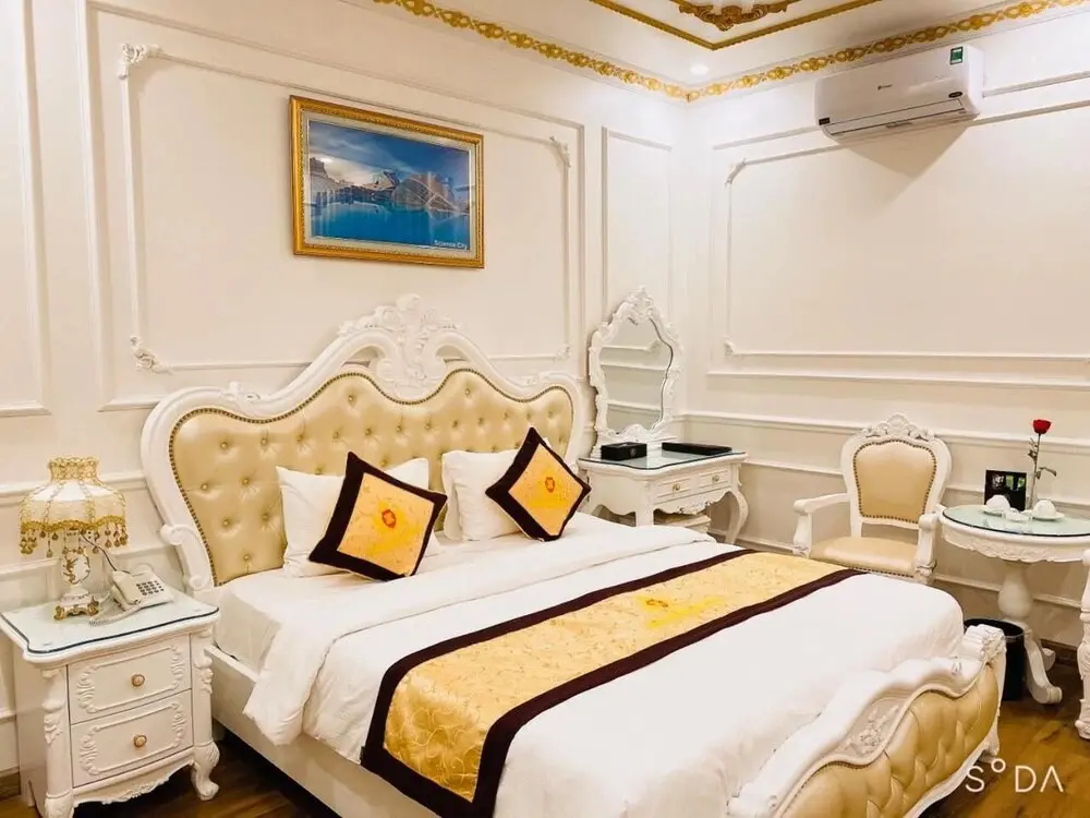 Бакнинь: Gold Business Hotel