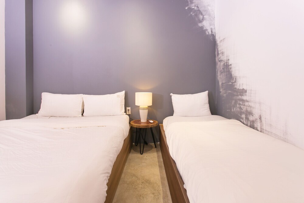 Дананг: Spot On 729 The 90S Hostel