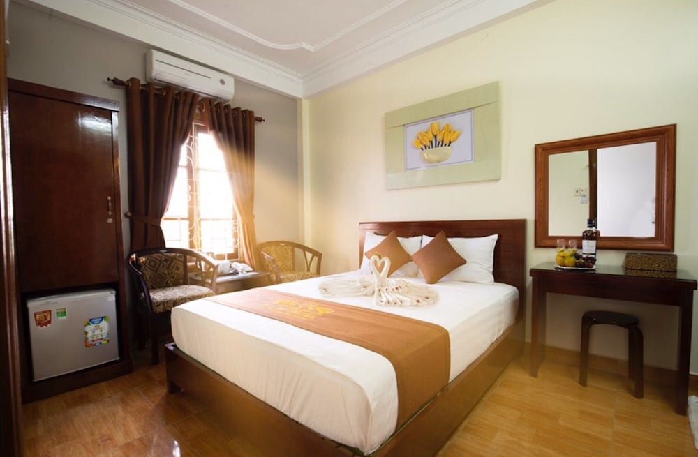 Хайфон: Hami Hotel
