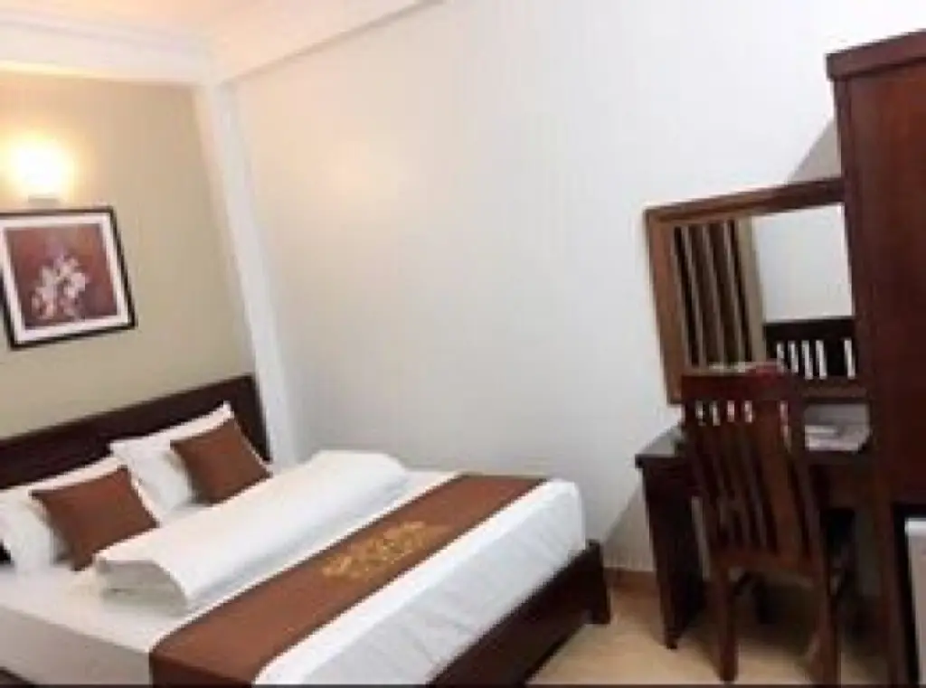 Хайфон: Hami Hotel