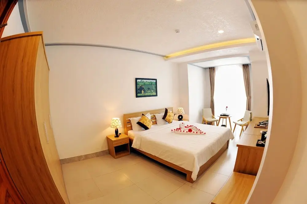 Да-Хуоай: Tam Chau Luxury Hotel