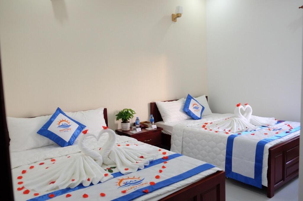 Ла-Джи: Happy View Hotel