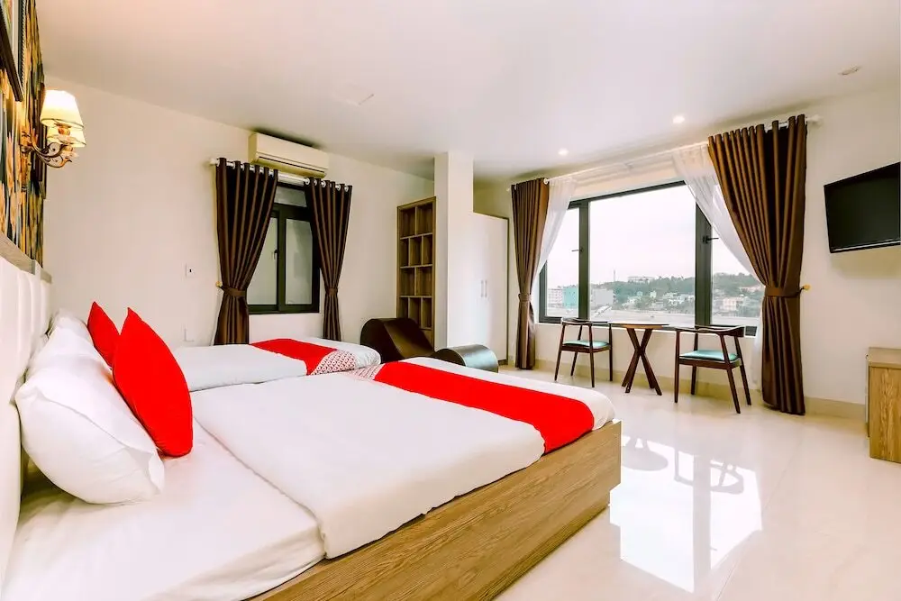 Халонг: Oyo 581 Dai Viet Hotel