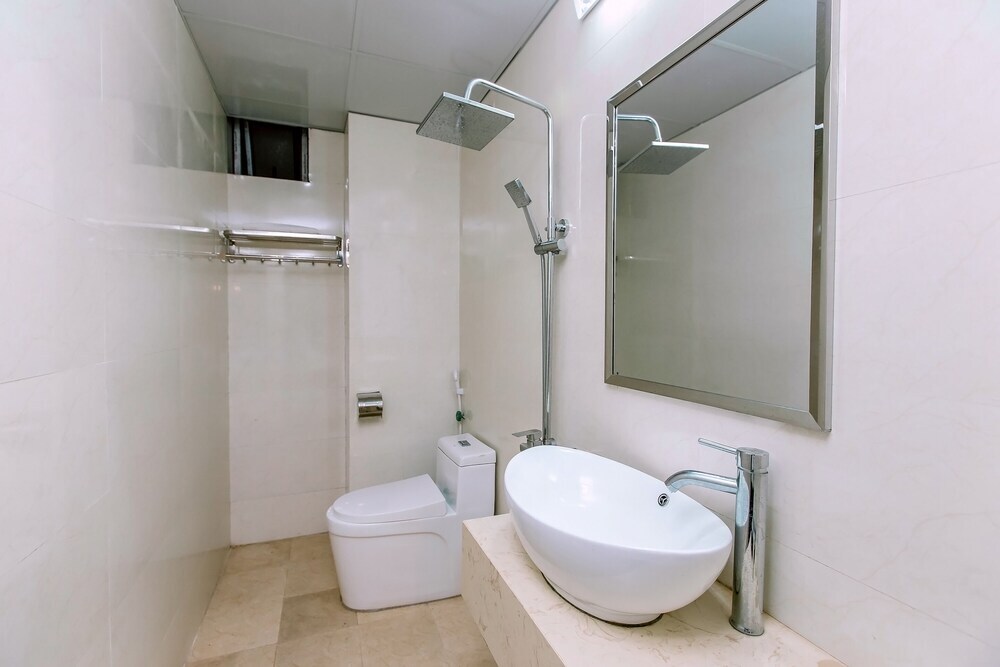 Халонг: Oyo 581 Dai Viet Hotel