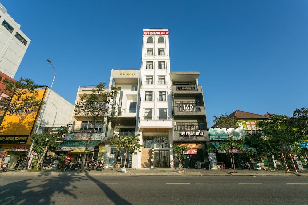OYO 645 Phu Khang Hotel — фото 1