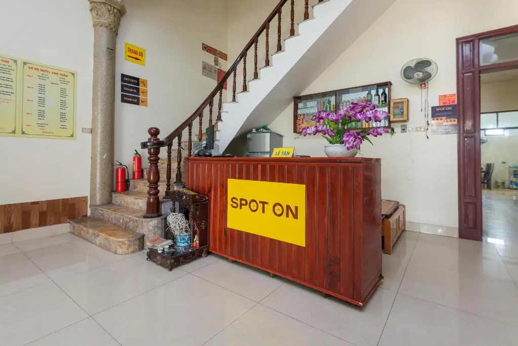 Бакнинь: OYO 688 Anh Tuan Hotel