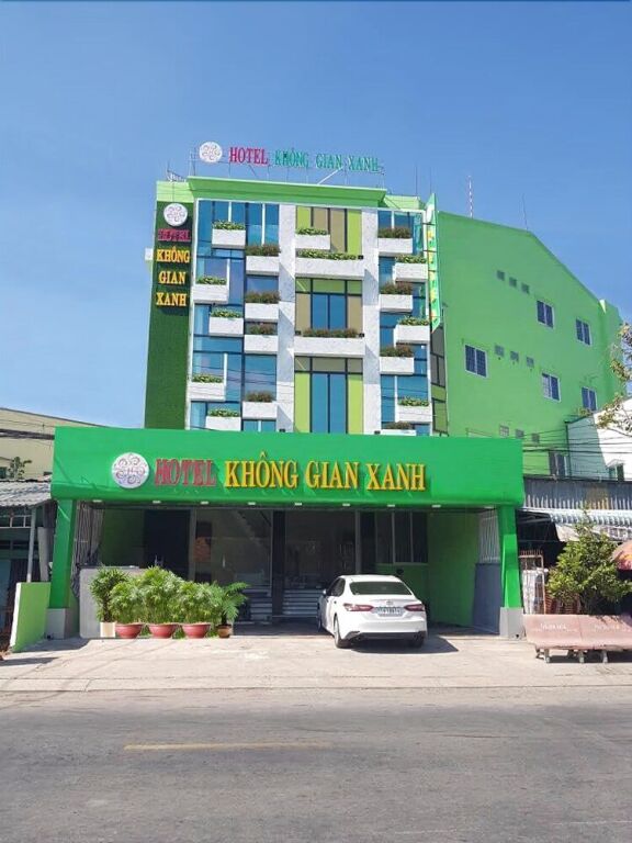 Виньлонг: Khách Sạn Không Gian Xanh