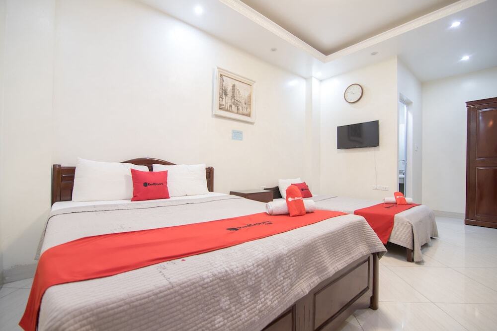 Ханой: RedDoorz near Vietnam France Hospital