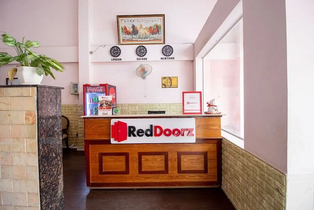 RedDoorz near Vincom Go Vap — фото 1