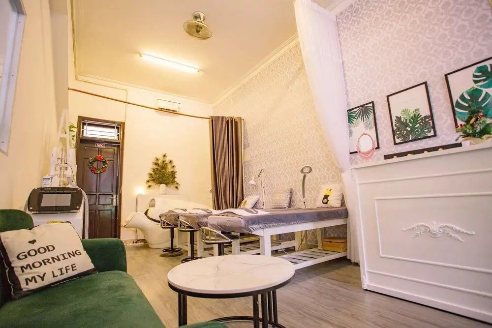 Хюэ: SPOT ON 749 Four Seasons Guest House