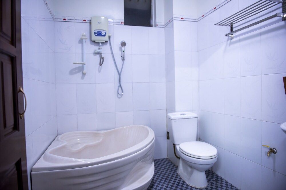 Плейку: Bamboo Hotel Pleiku