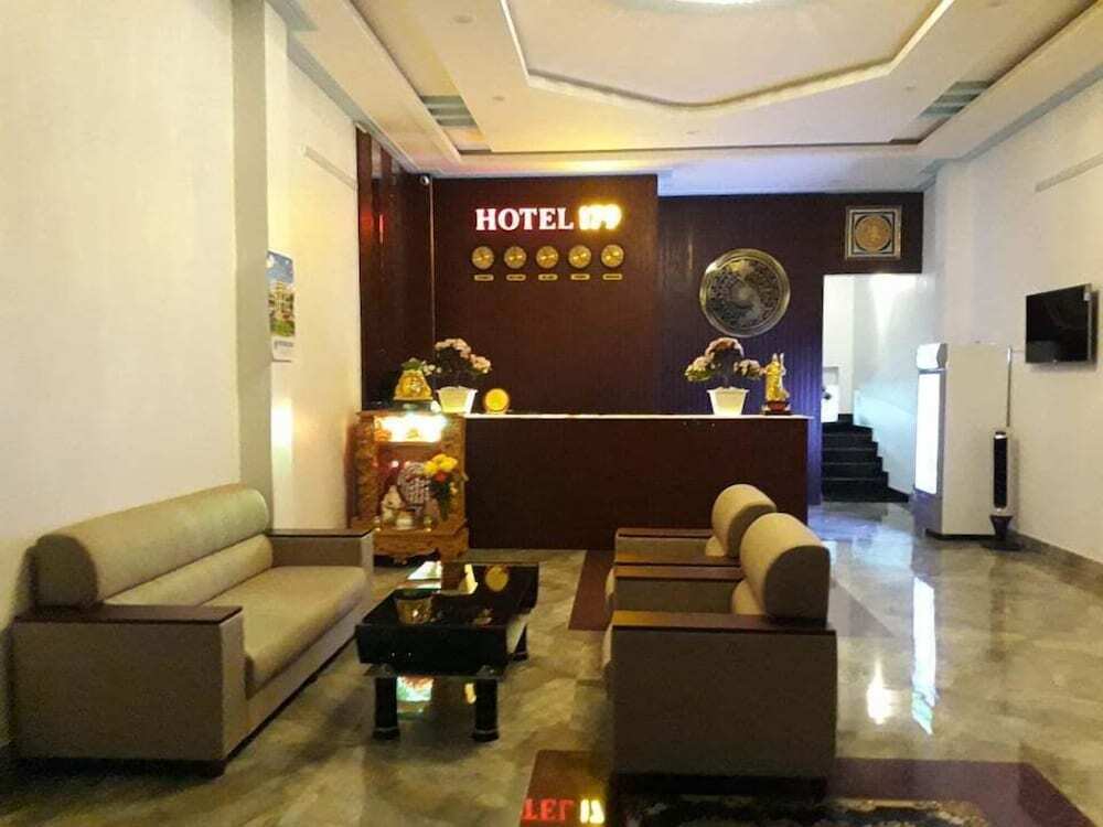 Да-Хуоай: Hotel179