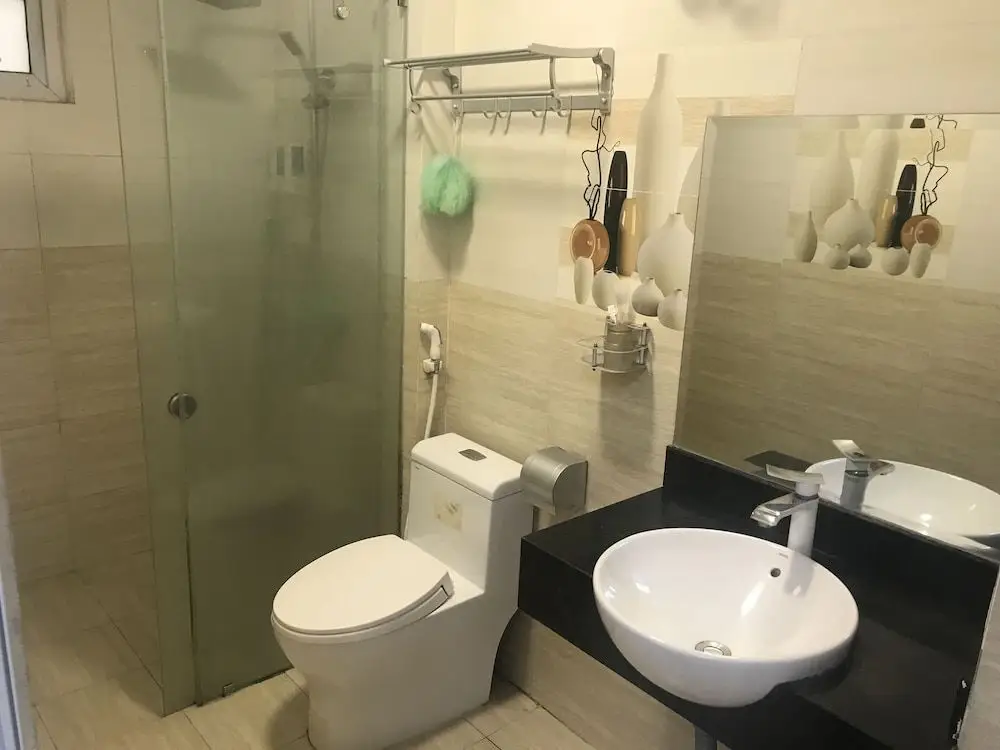 Ханой: Oyo 845 Ngan Ha Hotel