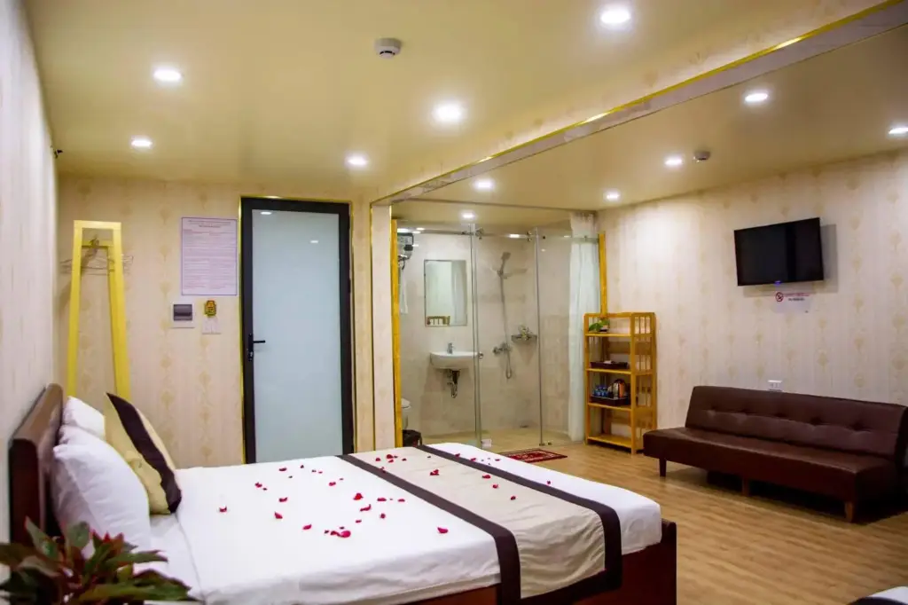 Babylon Ha Long Hotel — фото 1