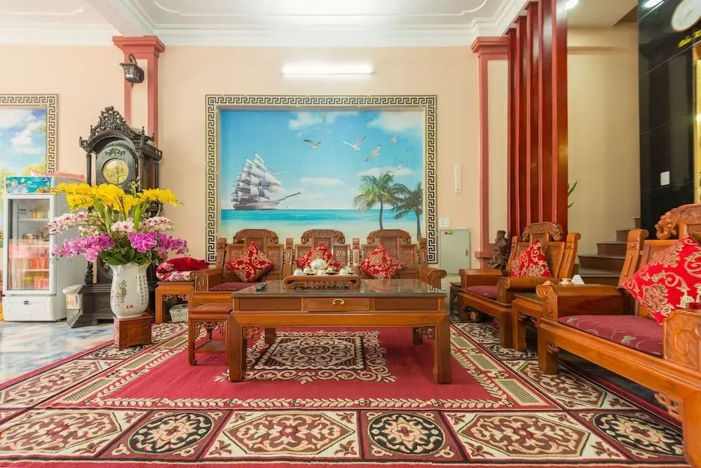 Ту Сон: Oyo 888 Hoang Gia Hotel