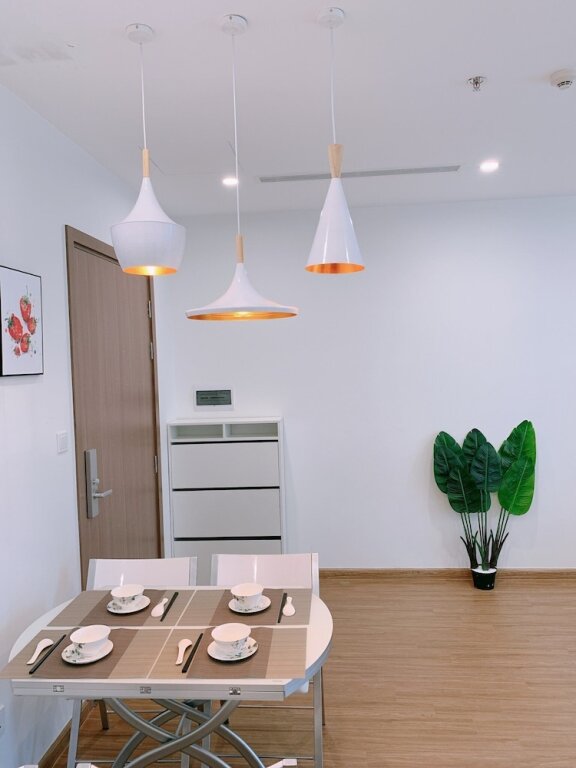 Ханой: Sky View Vinhome Skylake Apartments