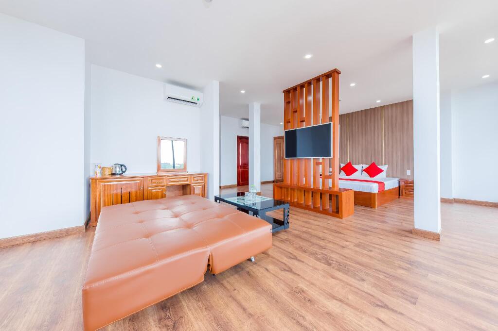Кам Лам: Hoang Sa Bai Dai Hotel 1
