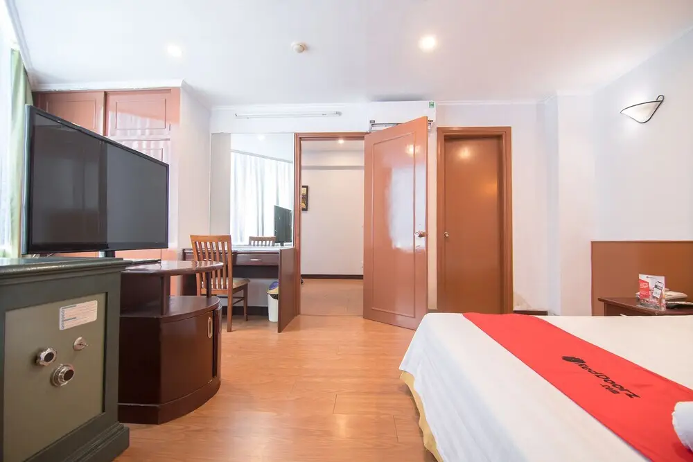 Ханой: RedDoorz Plus near Van Mieu Quoc Tu Giam