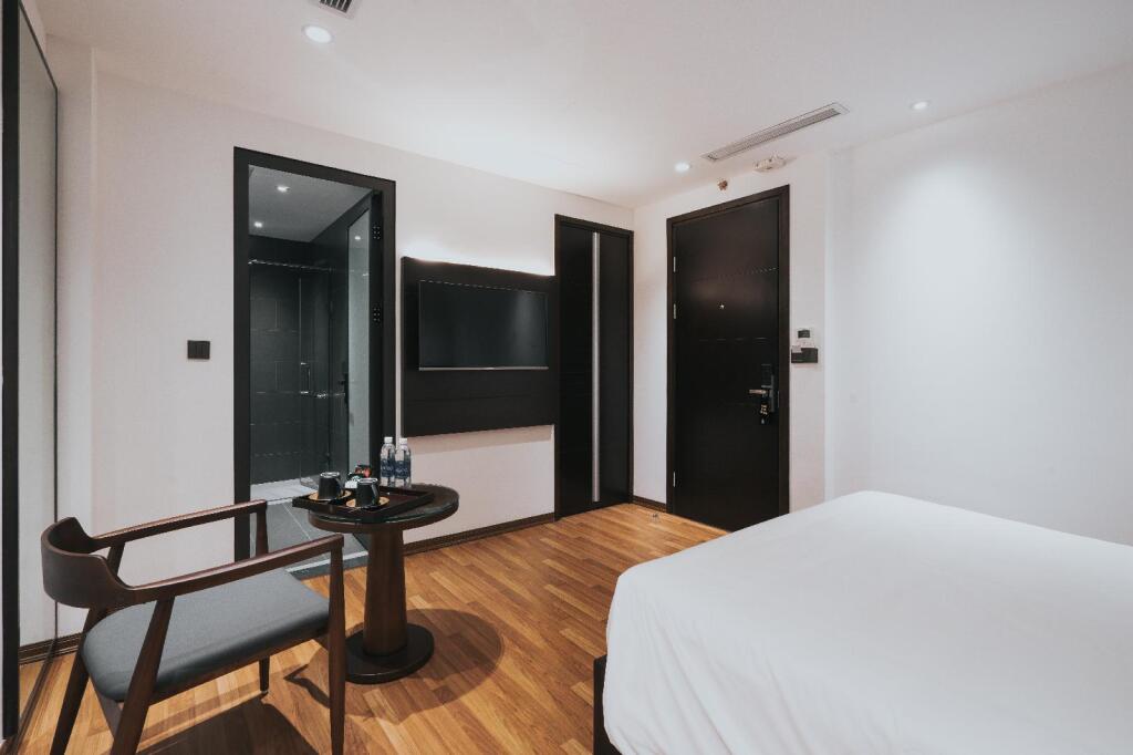 Ханой: Commencer Hotel