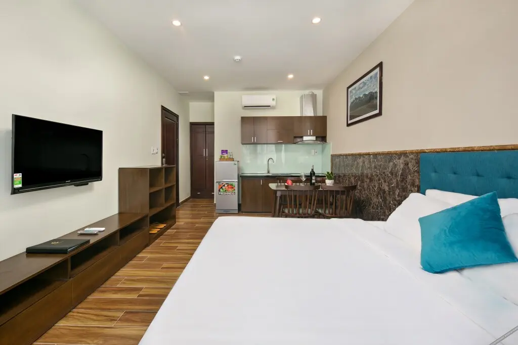 Дананг: Celina Hotel & Apartment