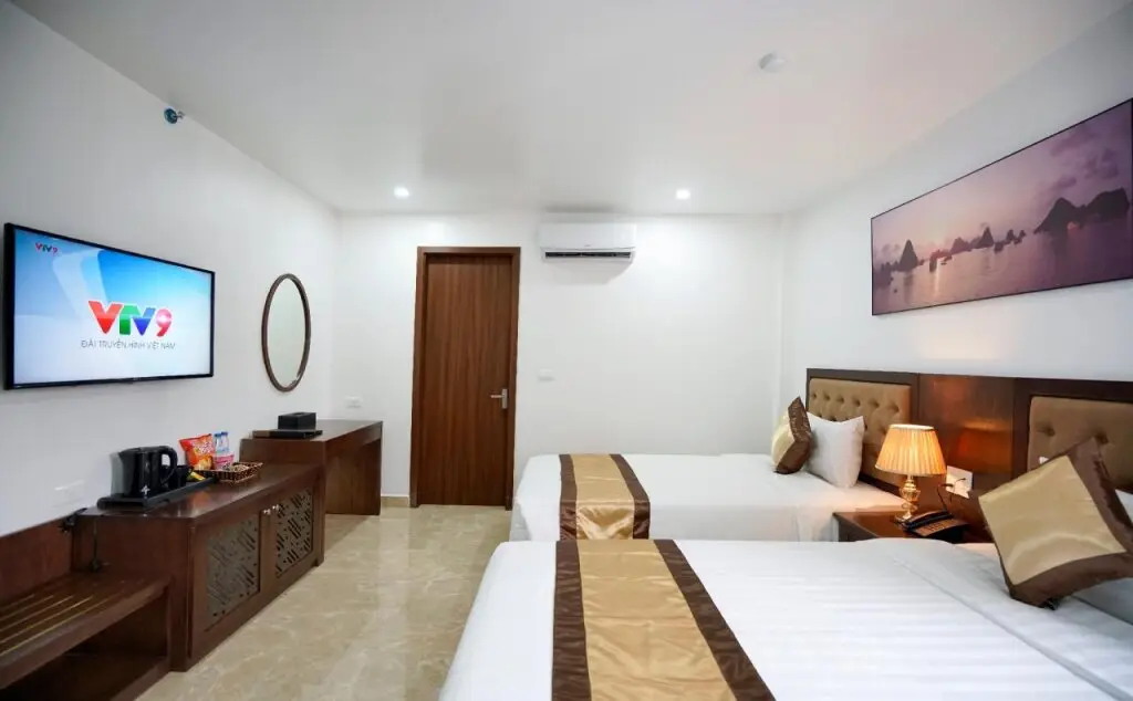 Халонг: Halong Centrica Hotel