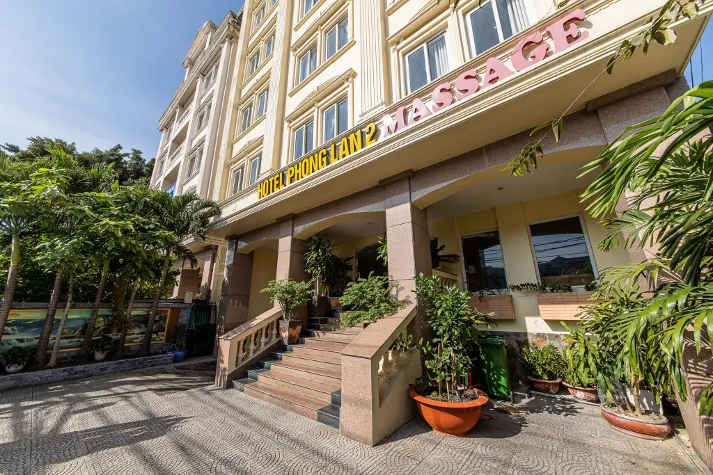 Phong Lan 2 Hotel — фото 1