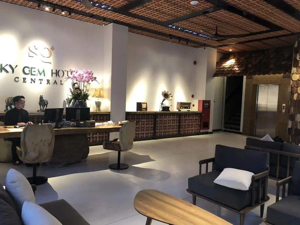 Хошимин: Sky Gem Central Hotel
