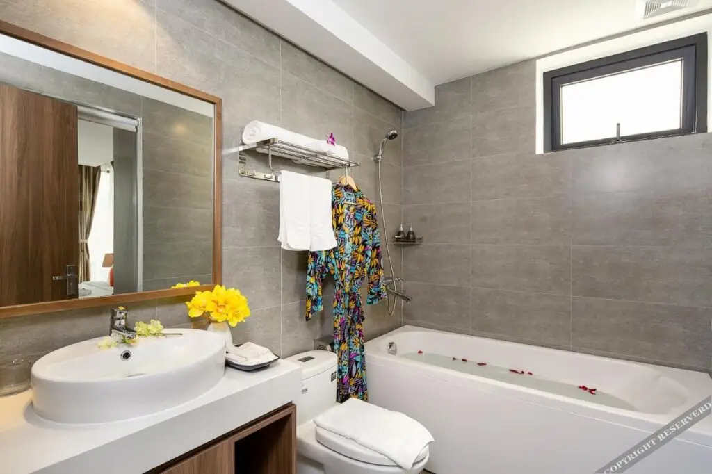 Дананг: Amunra Ocean Hotel