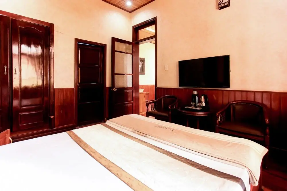 Дананг: Oyo 810 My Khe Hotel