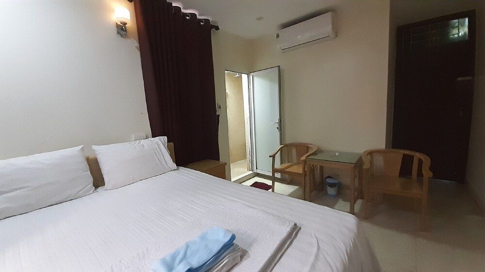 Ханой: Oyo 1000 Az Hotel